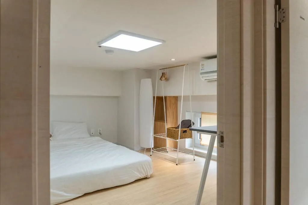 High-Rise Loft Coex Gangnam Stay Seoul 0*,  South Korea
