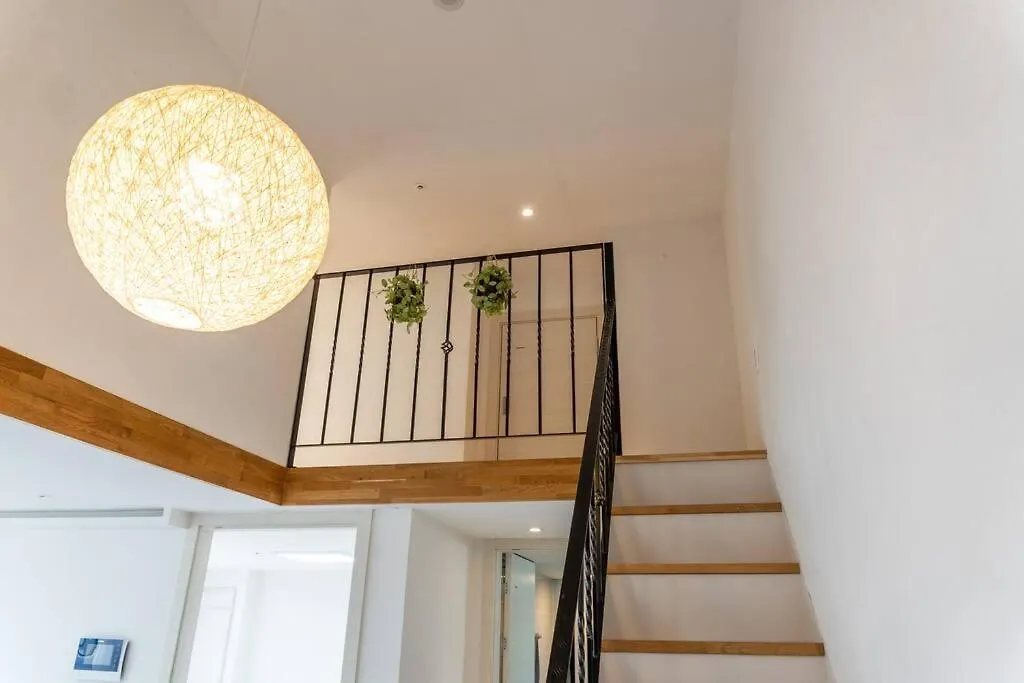 High-Rise Loft Coex Gangnam Stay Seoul